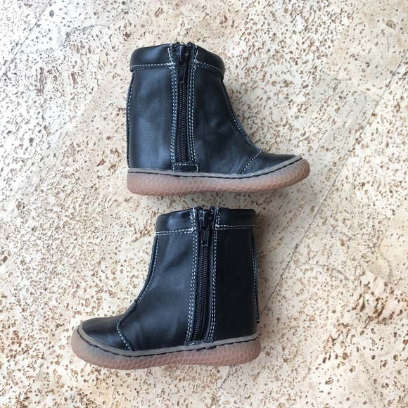 LIVIE & LUCA Black Leather Ruler Measuring Tape Boots Size 4 - Picture 3 of 5